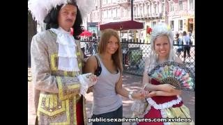 A tourist fucked a Russian girl on the street.