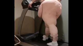 A fat woman's huge ass